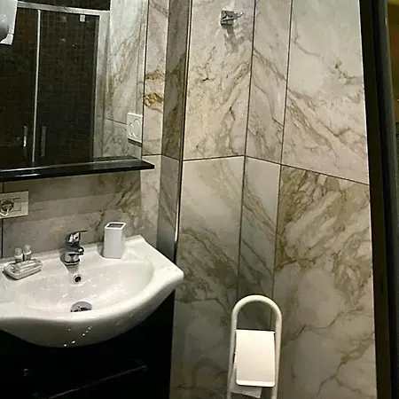 Suite And Room Bed & Breakfast Rome