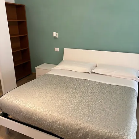 And 3* Ρώμη